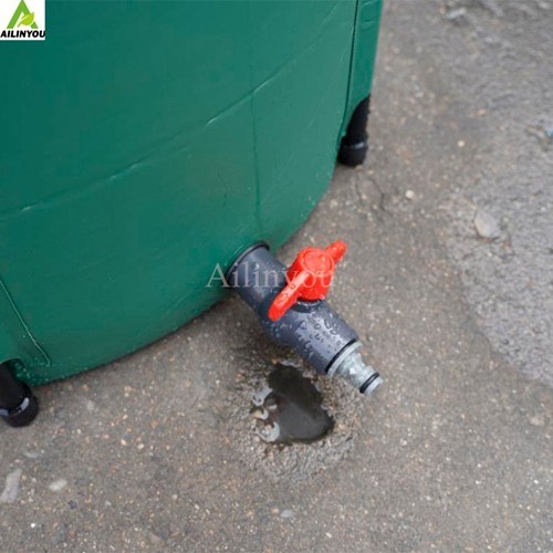 China Factory Supply Collapsible Rainwater Barrel Flexible Compressible Rain Barrel